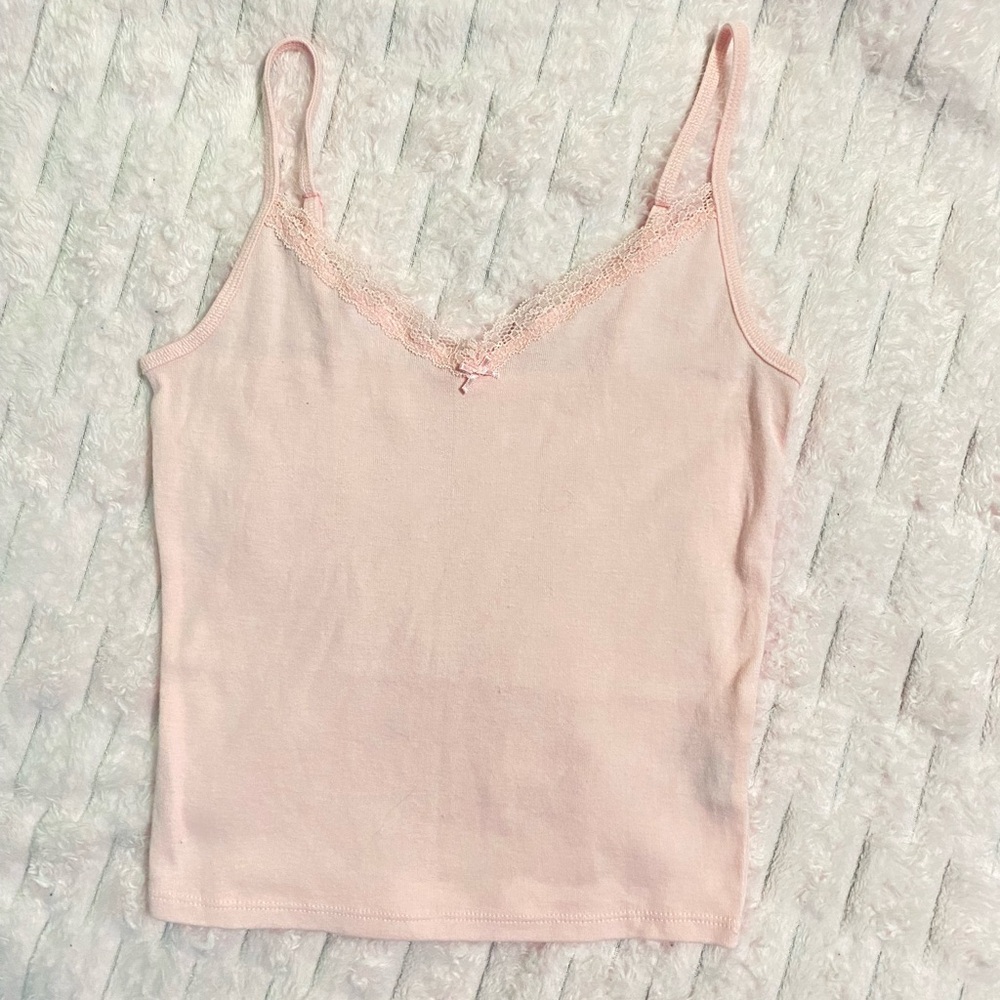 Pink tank top
